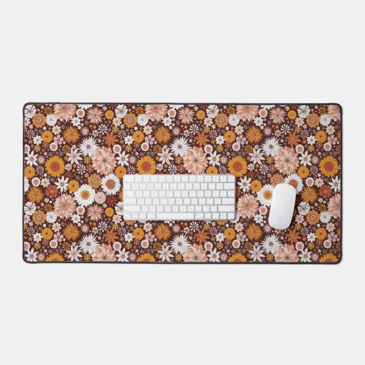 Groovy Retro Flower Garden Pattern Bureaumat (Keyboard & Muis)