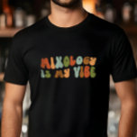 Groovy Retro Mixology is mijn vibe, een mixoloog T-shirt<br><div class="desc">T-shirt in retrostijl 'Mixology Is My Vibe',  voor mixologen,  barmannen en cocktailkenners.</div>