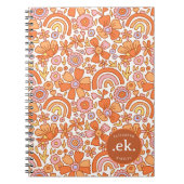 Groovy Retro Oranje Bloemen Monogram Notitieboek (Voorkant)