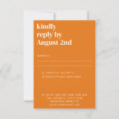 Groovy Retro Oranje paarse bloemen bruiloft RSVP Kaartje (Voorkant)