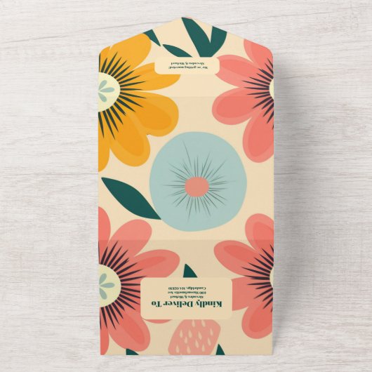 Groovy Retro Roze & Gouden Bruiloft All In One Uitnodiging (Buitenkant)