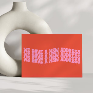 Groovy Retro Roze Sinaasappel We verhuisden New Ho Aankondigingskaart