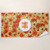 Groovy Retro Sinaasappel Hippie Flowers Monogram Strandlaken (Voorkant)