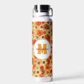 Groovy Retro Sinaasappel Hippie Flowers Monogram Waterfles (Achterkant)