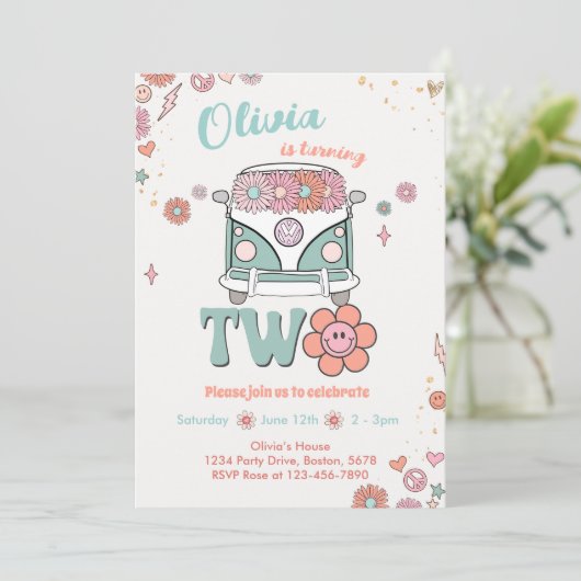 Groovy Retro Smile Flowers 2e Verjaardag Uitnodigi Kaart (Staand voorkant)