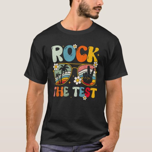 Groovy Rock The Test Motivational Retro Teachers T T-shirt (Voorkant)