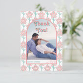 Groovy roze en aqua bloemen 70s trouwfoto bedankkaart (Staand voorkant)