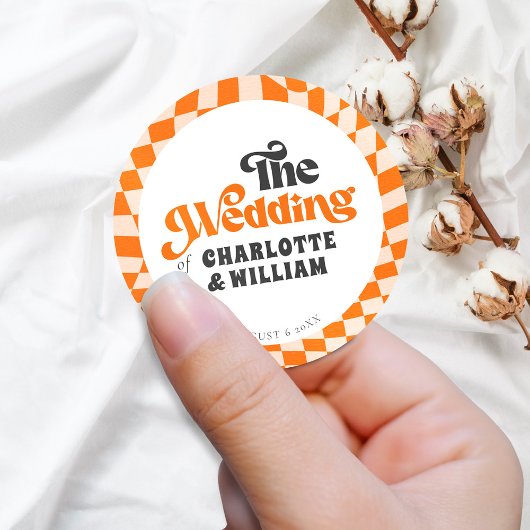 Groovy Sinaasappel geruit Modern Retro bruiloft Ronde Sticker