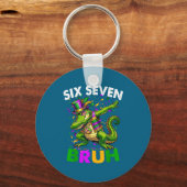 Groovy Six Seven Bruh Alligator Dabbing Mardi Gras Sleutelhanger (Voorkant)