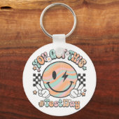 Groovy Smile Face Dit heb je Rock de testdag Sleutelhanger (Voorkant)