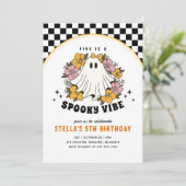 Groovy Spooky Girl Halloween Birthday Invitation Kaart (Staand voorkant)