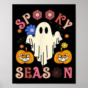 Groovy Spooky Seizoen Leuke Ghost Holding Pompoen  Poster