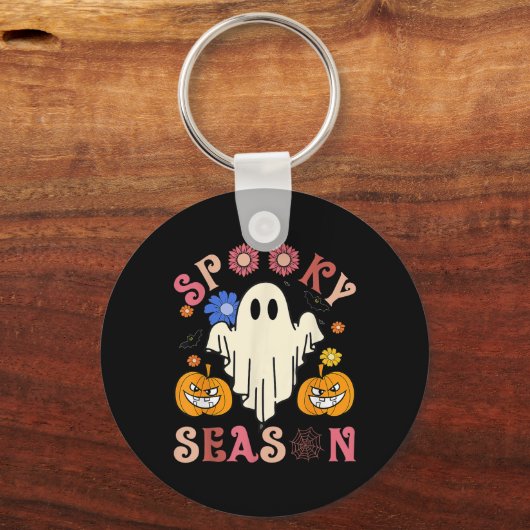 Groovy Spooky Seizoen Leuke Ghost Holding Pompoen Sleutelhanger (Voorkant)