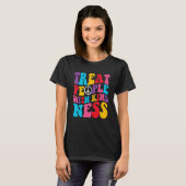 Groovy Treat People With Kindness Retro TPWK Trend T-shirt (Voorkant volledig)