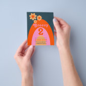 Groovy Twee Retro 2e Verjaardagsfeestje Budget Flyer (Hand)