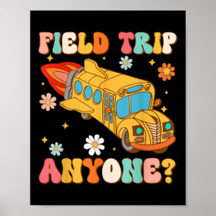 Groovy Veldreis Iedereen School Bus Driver Geel Poster