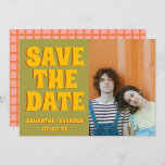 Groovy vet groen geel rood funky save the date<br><div class="desc">Groovy Bold Groen Geel Rood Funky Save the Date</div>