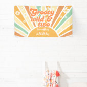 Groovy wild en twee retro zon kinderen verjaardag spandoek (Insitu)