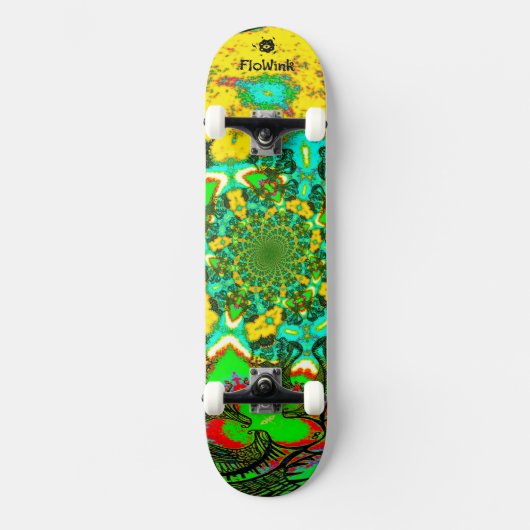 Groovy Yellow Green Abstract Futuristic spiral Persoonlijk Skateboard (Voorkant)