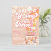 Groovy Young Wild en Drie Daisy 3de Verjaardag Kaart (Staand voorkant)