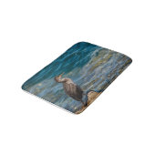 Grote aalscholver op de rotsen badmat (Gekanteld)