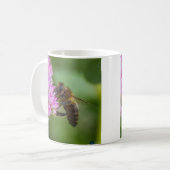 Grote bij op een mok (Voorkant links)