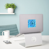 Grote blauwe Camellia bloesem Sticker (Laptop op bureau)