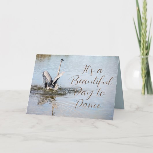 Grote Blauwe Heron Vleugels Verspreid op Water Kaart (Voorkant)