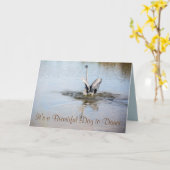 Grote Blauwe Heron Vleugels Verspreid op Water Kaart (Gele Bloem)