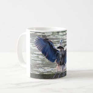 Grote Blauwe Reiger met een Katvis Koffiemok