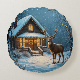 Grote bok's besneeuwde kerstbezoek rond kussen