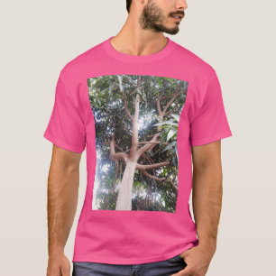 Grote boom in het bos 1 t-shirt