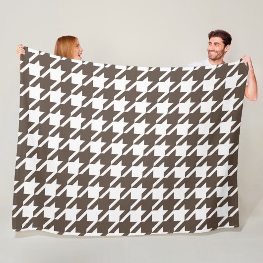 Grote bruine Houndstooth fleece deken (In situ)