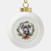 Grote Deen Kerstkrans Feestelijke Pup Keramische Bal Ornament (Voorkant)