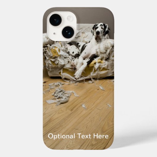 Grote Deen op Sofa iPhone 14 Barely There Hoesje (Achterkant)