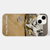 Grote Deen op Sofa iPhone 14 Barely There Hoesje (Achterkant (horizontaal))