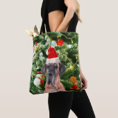 Grote Deense kerstboom geschenkdozen Santa Hat Tote Bag (Dichtbij)