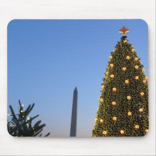 Grote en kleine kerstbomen II-feestdag in DC Muismat