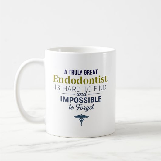 Grote Endodontist Gepersonaliseerde Naam Geschenk Koffiemok (Links)