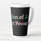 Grote fan van kernenergie latte mok (Rechterhoek)