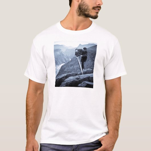 Grote filmcamera met Canyon-fotograaf T-shirt (Voorkant)