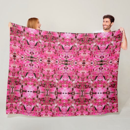 Grote fleece deken roze bladeren (In situ)
