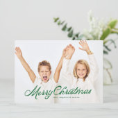 Grote Foto Groene Lettering Overlay Vrolijk Kerstm Feestdagenkaart (Staand voorkant)
