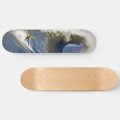Grote golf bij de Mavericks surfcompetitie Skateboard (Horizontaal)