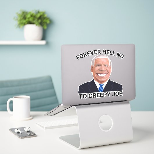GROTE GRAPPIGE GRIEZELIGE JOE BIDEN STICKS STICKER (Laptop op bureau)