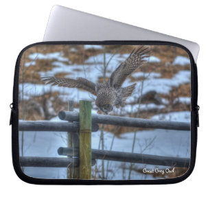 Grote grijze boomkorvisserij met Raptor Winter Wil Laptop Sleeve