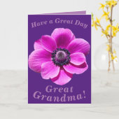 Grote grootmoeder met een flinke Floral Birthday-k Kaart (Gele Bloem)