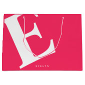 Grote Initiaal | Moderne Typografie | Roze Groot Cadeauzakje (Voorkant)
