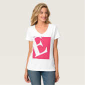 Grote Initiaal | Moderne Typografie | Roze T-shirt (Voorkant volledig)