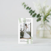 Grote Initialen Sage Green Typografie Visitekaartje (Staand voorkant)